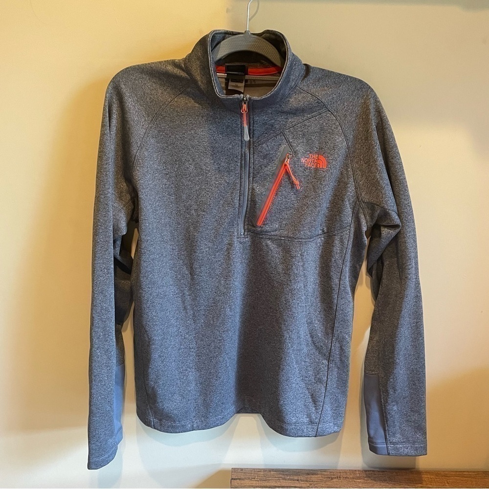 The North Face Half Zip Sweater Size M